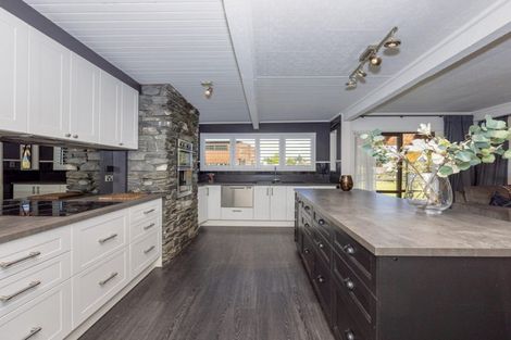 Photo of property in 2 Mclennan Road, Hawea Flat, Wanaka, 9382