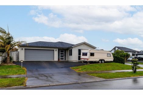 Photo of property in 6 Josh Road, Huapai, Kumeu, 0810