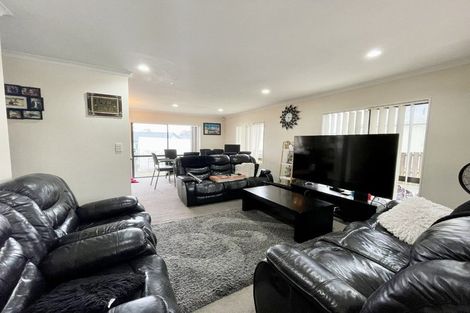 Photo of property in 771a Great South Road, Wiri, Auckland, 2104