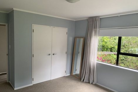 Photo of property in 2/11 Emery Grove, Bayview, Auckland, 0629