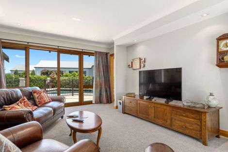 Photo of property in 42 Holyoake Terrace, Omokoroa, 3114
