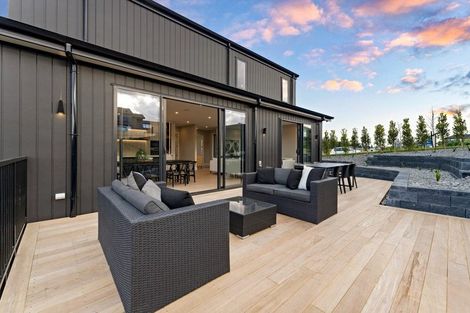 Photo of property in 20 Kikorangi Drive, Wainui, 0992