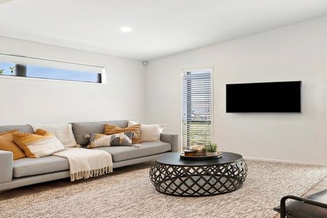 Photo of property in 3 Te Rata Boulevard, Karaka, 2124