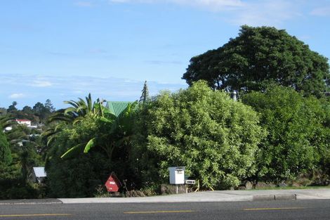 Photo of property in 122 Golf Road, New Lynn, Auckland, 0600