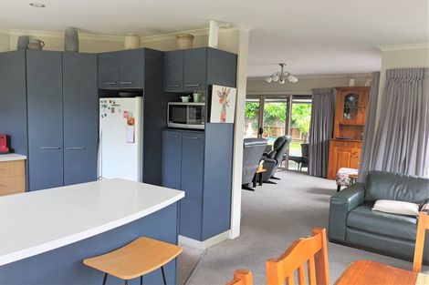 Photo of property in 2 Heritage Crescent, Richmond, 7020