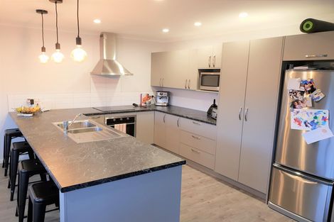 Photo of property in 14 Molyneux Avenue, Cromwell, 9310