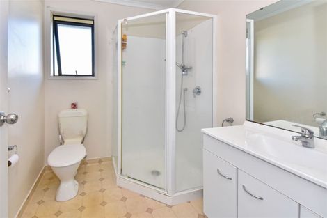 Photo of property in 43 Cyclamen Road, Mangere, Auckland, 2022