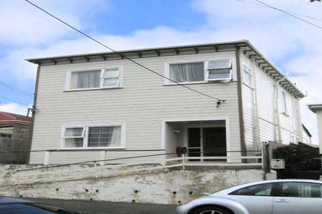 Photo of property in 2/45 Stanley Street, Berhampore, Wellington, 6023