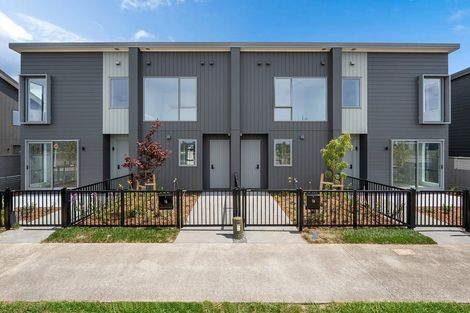 Photo of property in 4 Wintergarden Avenue, Rosehill, 2113