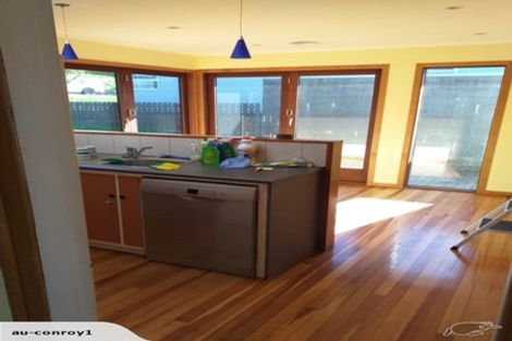 Photo of property in 15 Kimball Place, Johnsonville, Wellington, 6037