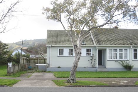 Photo of property in 81 Waddington Drive, Naenae, Lower Hutt, 5011
