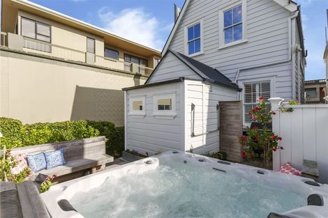 Photo of property in 106 Jervois Road, Herne Bay, Auckland, 1011