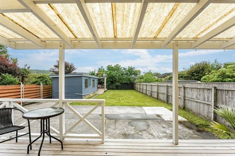 Photo of property in 27 Paremata Crescent, Paremata, Porirua, 5024