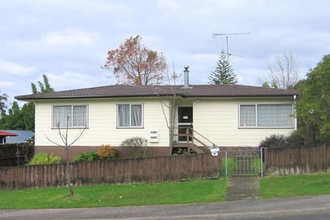 Photo of property in 9 Alidade Place, Massey, Auckland, 0614