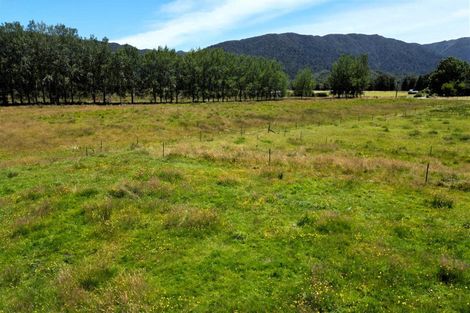 Photo of property in 734 Atarau Road, Atarau, Blackball, 7871