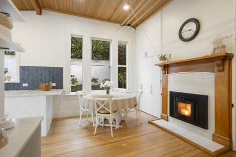 Photo of property in 19 Napier Street, Belleknowes, Dunedin, 9011