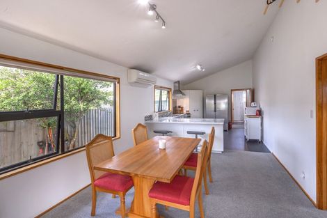 Photo of property in 11 Warner Place, Heathcote Valley, Christchurch, 8022