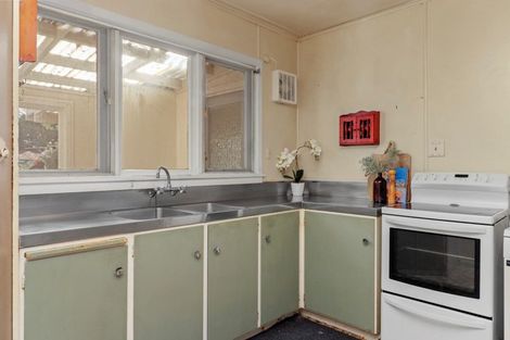 Photo of property in 64 Beach Road, Katikati, 3129