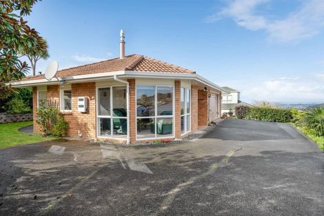 Photo of property in 19 Ridgeway Drive, Greymouth, 7805