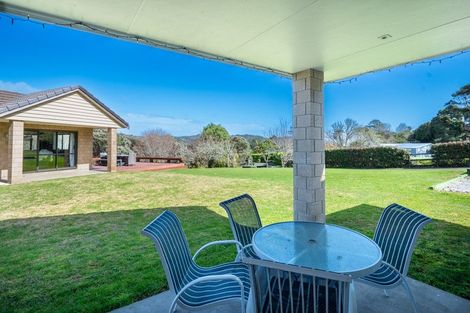 Photo of property in 58e Mcentee Road, Waitakere, Auckland, 0816