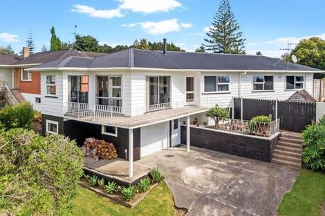 Photo of property in 7 Lawrence Crescent, Hillpark, Auckland, 2102