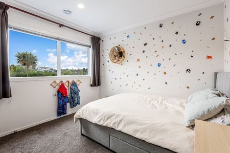 Photo of property in 51 Nelson Avenue, Aotea, Porirua, 5024
