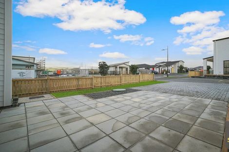 Photo of property in 30 Auranga Drive, Karaka, Papakura, 2113