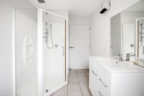 Photo of property in 2/200 Wainoni Road, Avondale, Christchurch, 8061