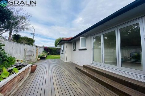 Photo of property in 1/9 Corrella Road, Belmont, Auckland, 0622