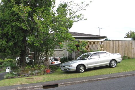 Photo of property in 2/24 Stredwick Drive, Torbay, Auckland, 0630