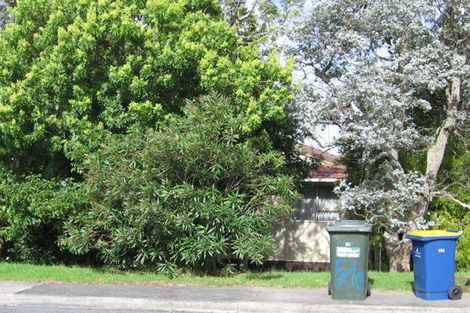 Photo of property in 14 Cyclarama Crescent, Massey, Auckland, 0614