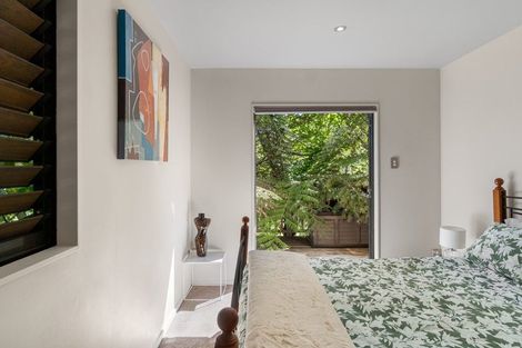 Photo of property in 2/63 Rawene Road, Birkenhead, Auckland, 0626