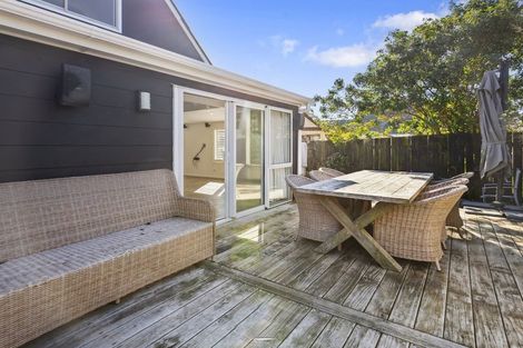 Photo of property in 161 Karewa Parade, Papamoa Beach, Papamoa, 3118