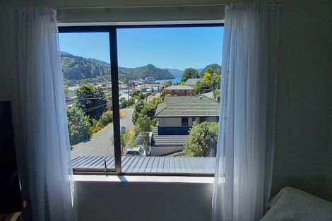 Photo of property in 116 Wellington Street, Picton, 7220