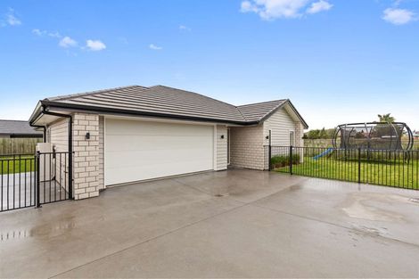 Photo of property in 58 Whatumairangi Way, Owhata, Rotorua, 3010