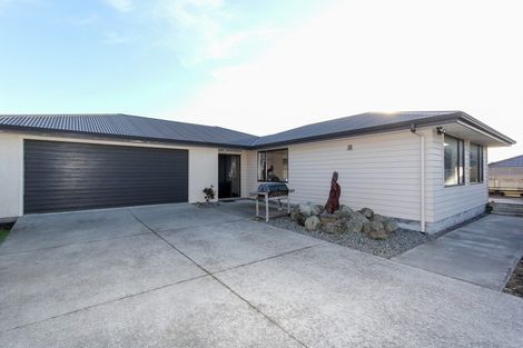 Photo of property in 2a Northpoint Way, Bell Block, New Plymouth, 4312