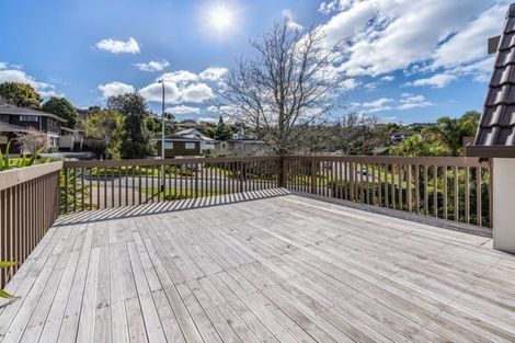 Photo of property in 18 Amante Crescent, Mairangi Bay, Auckland, 0630