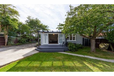 Photo of property in 319 Hendersons Road, Hoon Hay, Christchurch, 8025