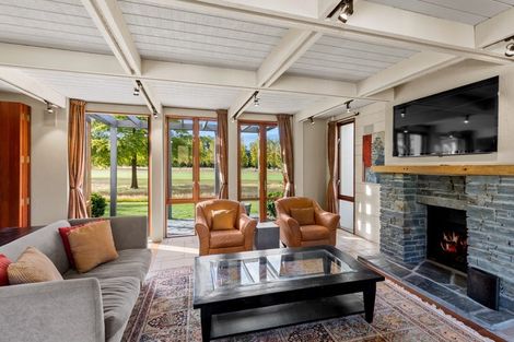 Photo of property in Millbrook Resort, 1 Malaghans Ridge, Arrowtown, 9371