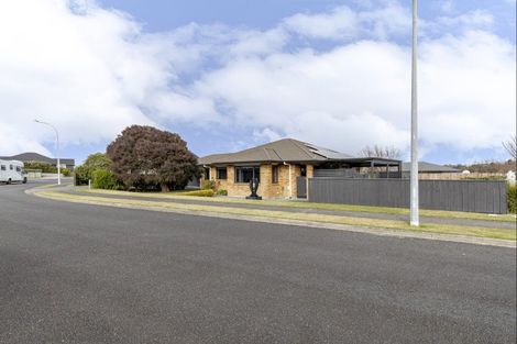 Photo of property in 30 Jules Crescent, Bell Block, New Plymouth, 4312