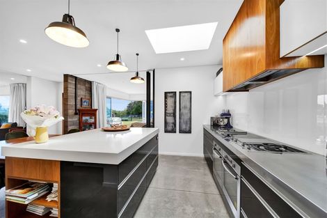 Photo of property in 6 Williams Avenue, Hawera, 4610