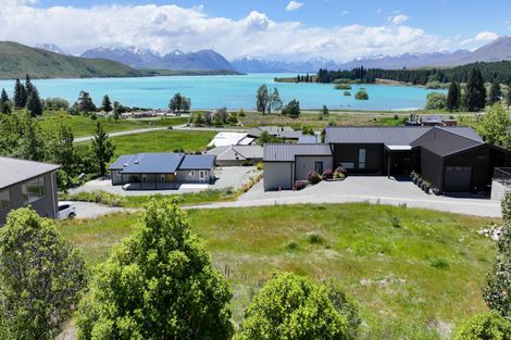 Photo of property in 16 Rankin Rise, Lake Tekapo, 7999
