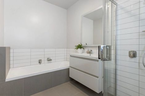 Photo of property in 43b Mandalay Terrace, Khandallah, Wellington, 6035