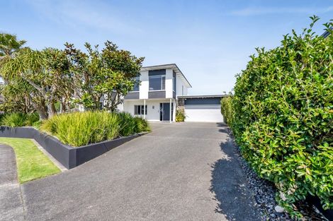 Photo of property in 18 Parkvue Drive, Bell Block, New Plymouth, 4312