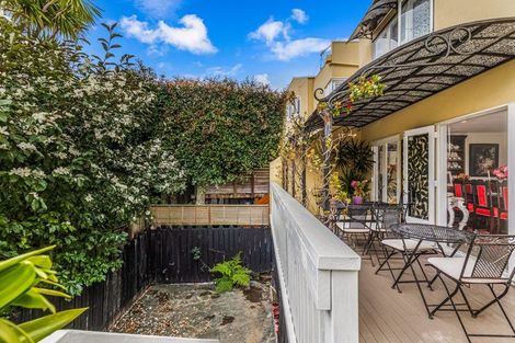 Photo of property in Grace Square, 81j Vermont Street, Ponsonby, Auckland, 1011