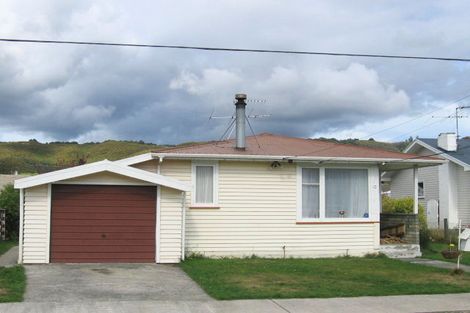 Photo of property in 10 Benge Crescent, Clouston Park, Upper Hutt, 5018