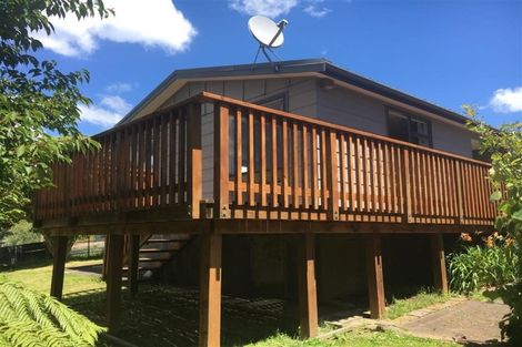 Photo of property in 13 Clapham Grove, Stokes Valley, Lower Hutt, 5019