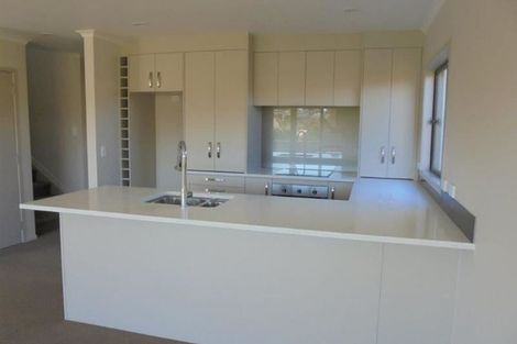 Photo of property in 3 Parkwood Crescent, Gulf Harbour, Whangaparaoa, 0930