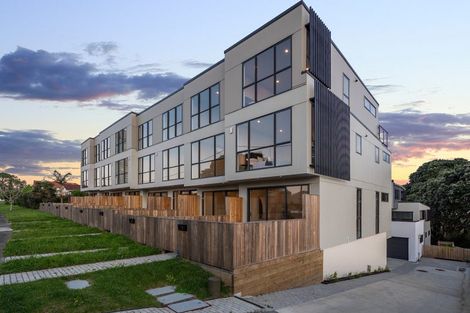 Photo of property in 6 Wai Court, Takapuna, Auckland, 0622