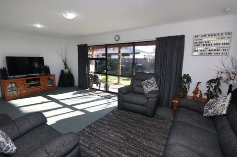 Photo of property in 34 Nixon Street, Tinwald, Ashburton, 7700